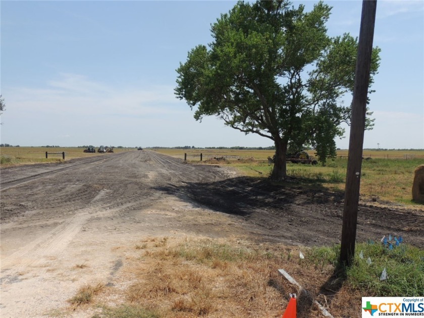 5 acres in Holland Ranch Estates subdivision. Property line is - Beach Acreage for sale in Port Lavaca, Texas on Beachhouse.com