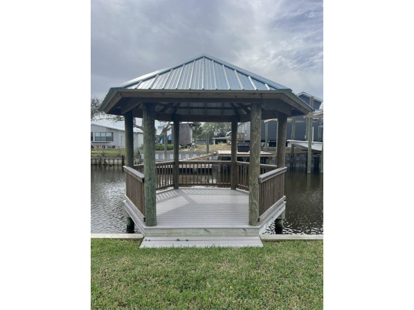 Treasure Beach Canal Front Doublewide Mobile Home With Easy - Beach Home for sale in St Augustine, Florida on Beachhouse.com