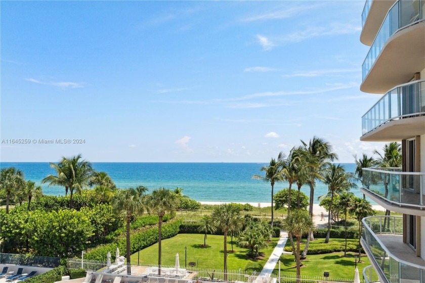 Breathtaking oceanfront 2 bedroom / 2 bathroom + den 1800 square - Beach Condo for sale in Surfside, Florida on Beachhouse.com