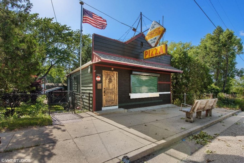 Ever dreamed of owning your own Pizza place next to the sandy - Beach Commercial for sale in Gary, Indiana on Beachhouse.com