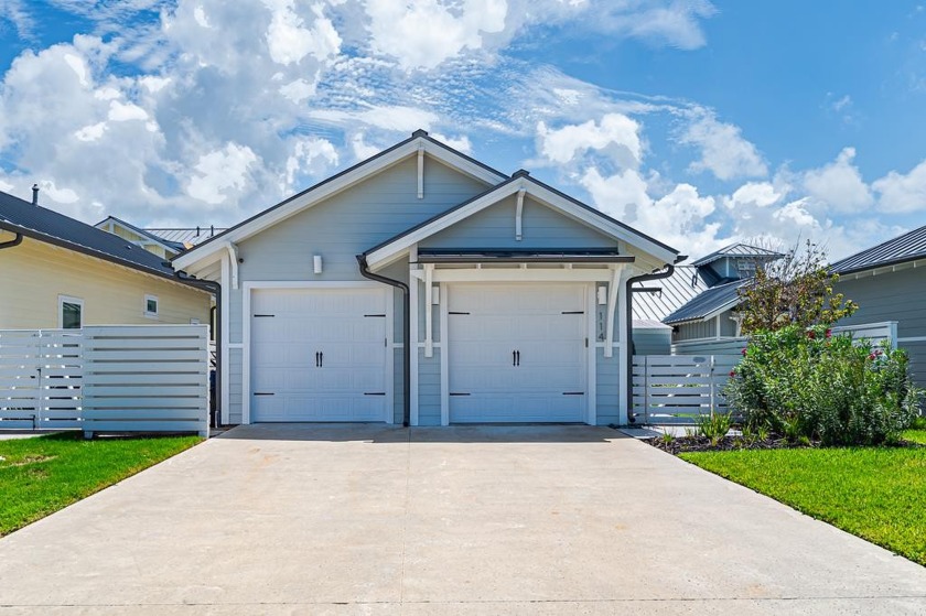 Welcome to 114 Reserve Lane, a single-story luxury waterfront - Beach Home for sale in Rockport, Texas on Beachhouse.com