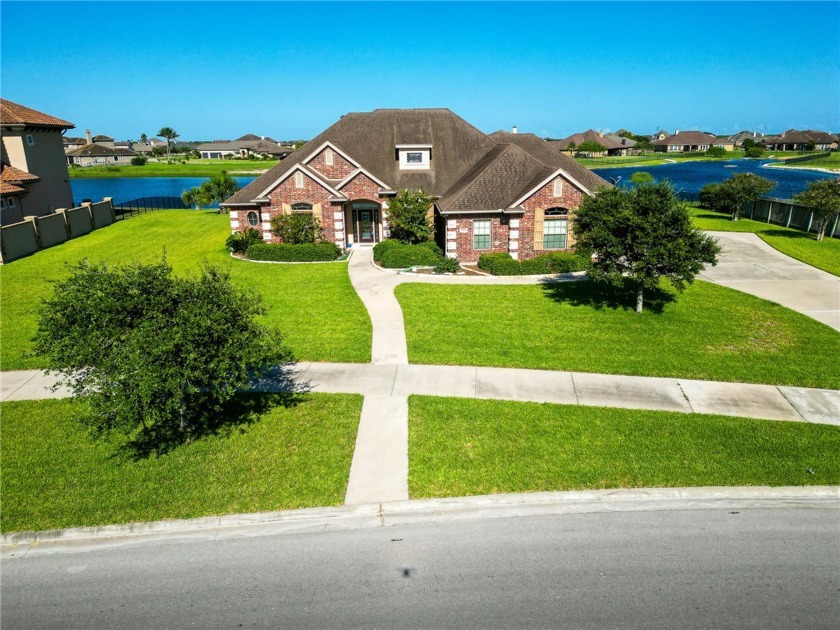 Lago Vista Luxury on 1/2 acre waterfront lot in desirable London - Beach Home for sale in Corpus Christi, Texas on Beachhouse.com