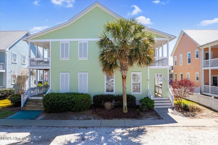 Experience the best of coastal living at 215 Silver Sloop Way - Beach Townhome/Townhouse for sale in Carolina Beach, North Carolina on Beachhouse.com