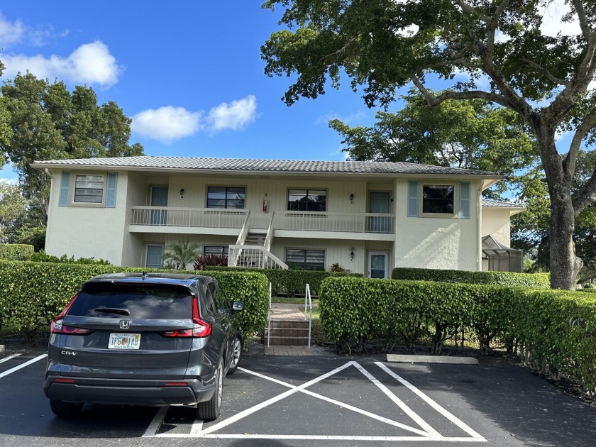 Corner unit on second floor with nice size patio to relax with - Beach Condo for sale in Boynton Beach, Florida on Beachhouse.com