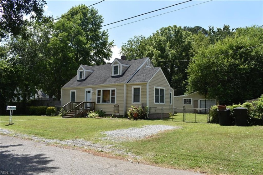 Great opportunity to own this Charming Cape Cod located in - Beach Home for sale in Portsmouth, Virginia on Beachhouse.com