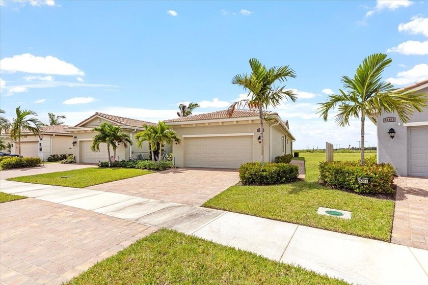 Welcome to this stunning 2 bedroom, 2 bathroom plus den home - Beach Home for sale in Port Saint Lucie, Florida on Beachhouse.com