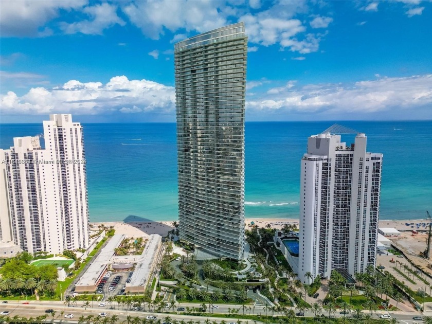 Spectacular and spacious 2 bedrooms and 2 bathroom at The - Beach Condo for sale in Sunny Isles Beach, Florida on Beachhouse.com