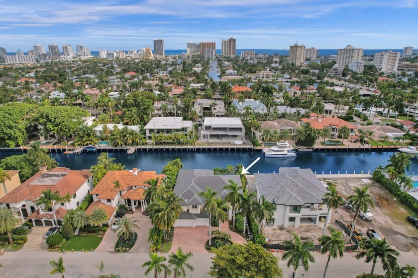 Welcome to 30 Fiesta Way, a stunning waterfront single-family - Beach Home for sale in Fort Lauderdale, Florida on Beachhouse.com