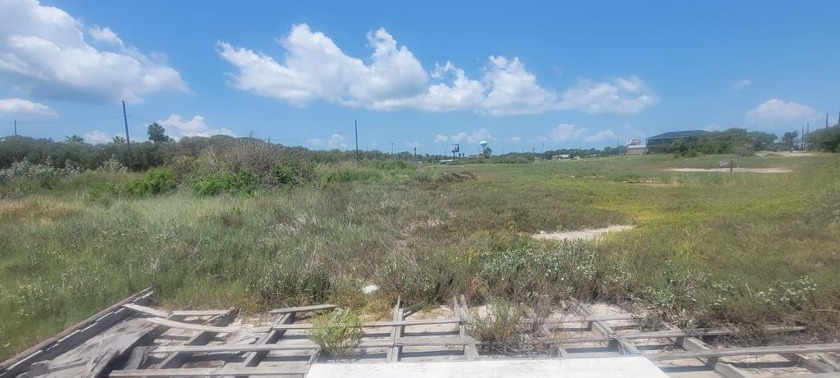 Corner lot to build your Dream Home on in up-and-coming S - Beach Lot for sale in Rockport, Texas on Beachhouse.com