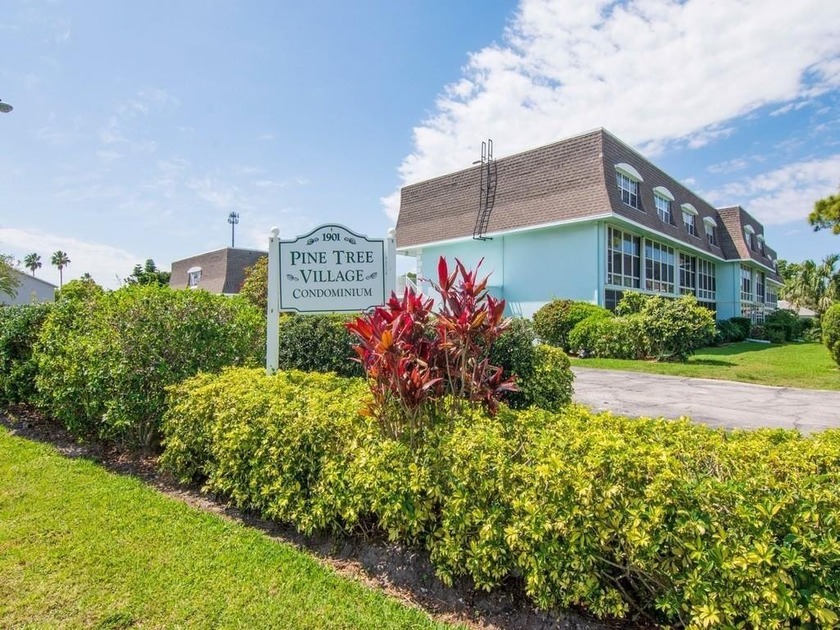 Prime location and exceptional value for the buyer seeking - Beach Condo for sale in Vero Beach, Florida on Beachhouse.com