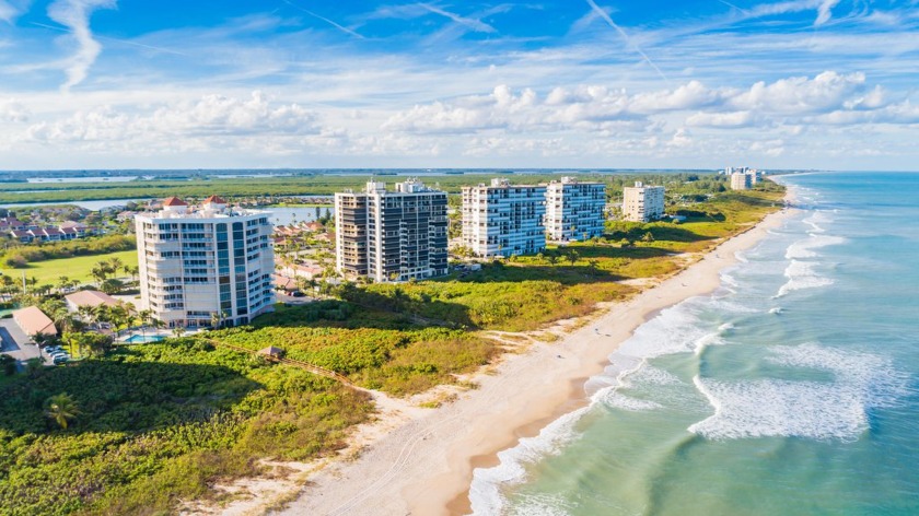 You owe it to yourself to see this beautiful, furnished SE - Beach Condo for sale in Hutchinson Island, Florida on Beachhouse.com