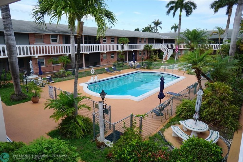 Charming and friendly low rise building in the heart of - Beach Condo for sale in Hallandale Beach, Florida on Beachhouse.com