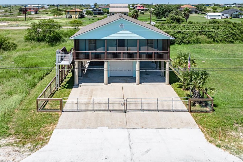 Experience coastal living in this fully furnished, stilted home - Beach Home for sale in Rockport, Texas on Beachhouse.com