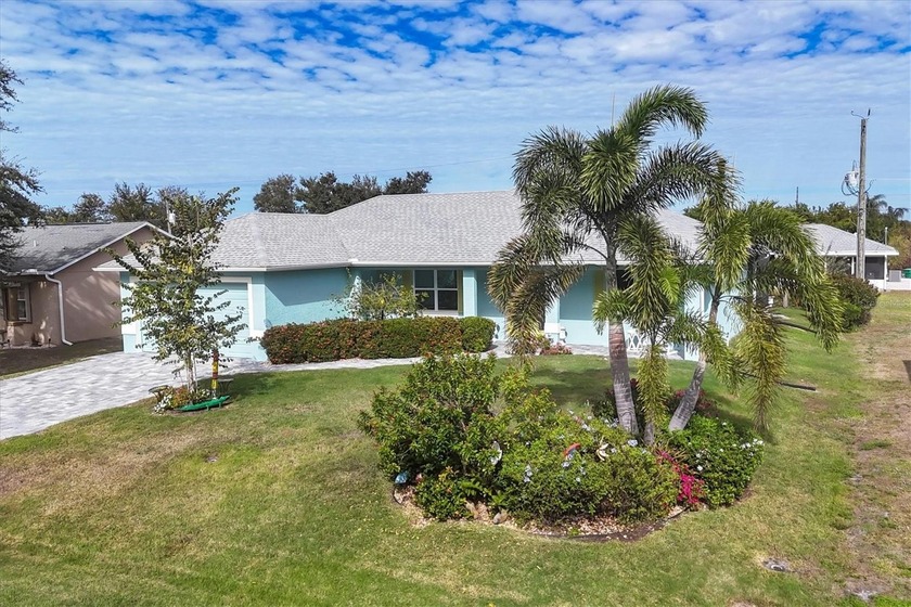 Welcome to a pristine 2021 Benham Construction home offering - Beach Home for sale in Englewood, Florida on Beachhouse.com