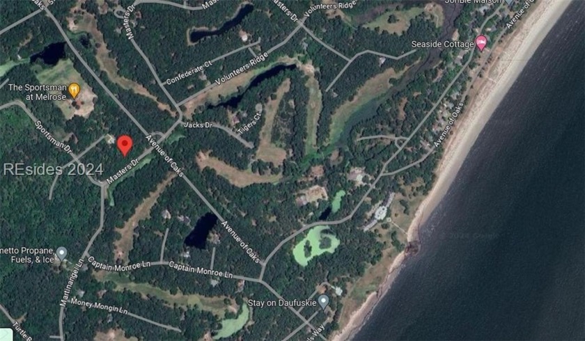 Discover an exceptional homesite on almost half an acre that - Beach Lot for sale in Daufuskie Island, South Carolina on Beachhouse.com