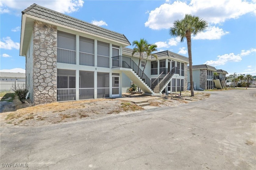 Location... Location... Location! This completely renovated - Beach Condo for sale in Fort Myers Beach, Florida on Beachhouse.com