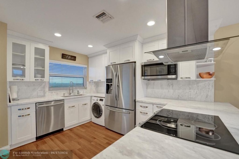 Spotless & completely renovated. 1300 SQFT open concept - Beach Condo for sale in Fort Lauderdale, Florida on Beachhouse.com