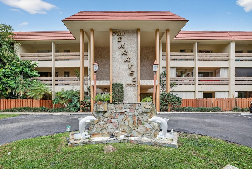 Experience the best of Fort Lauderdale's coastal lifestyle. This - Beach Condo for sale in Fort Lauderdale, Florida on Beachhouse.com