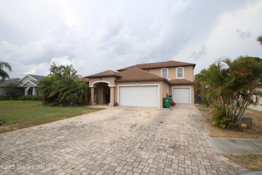 Welcome to your dream oasis! This stunning five-bedroom - Beach Home for sale in Merritt Island, Florida on Beachhouse.com