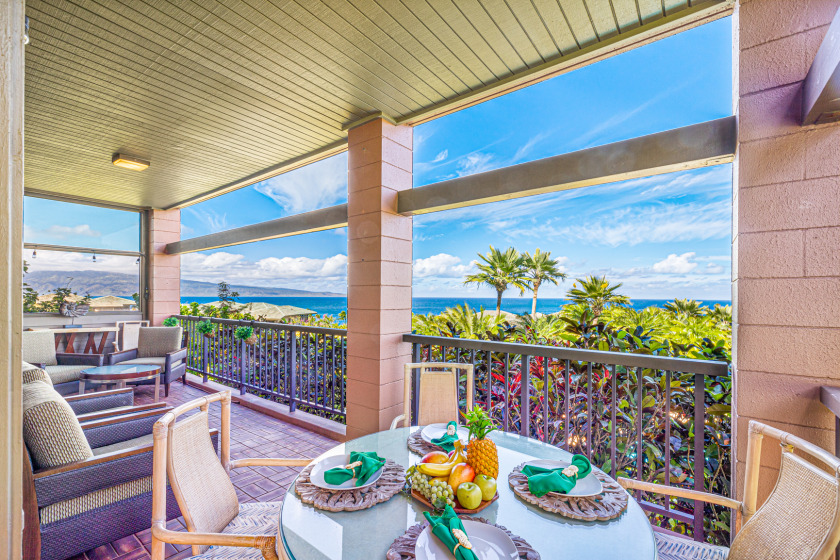 Special! Panoramic views! Spacious Kapalua Ridge Villa - Beach Vacation Rentals in Lahaina, Hawaii on Beachhouse.com