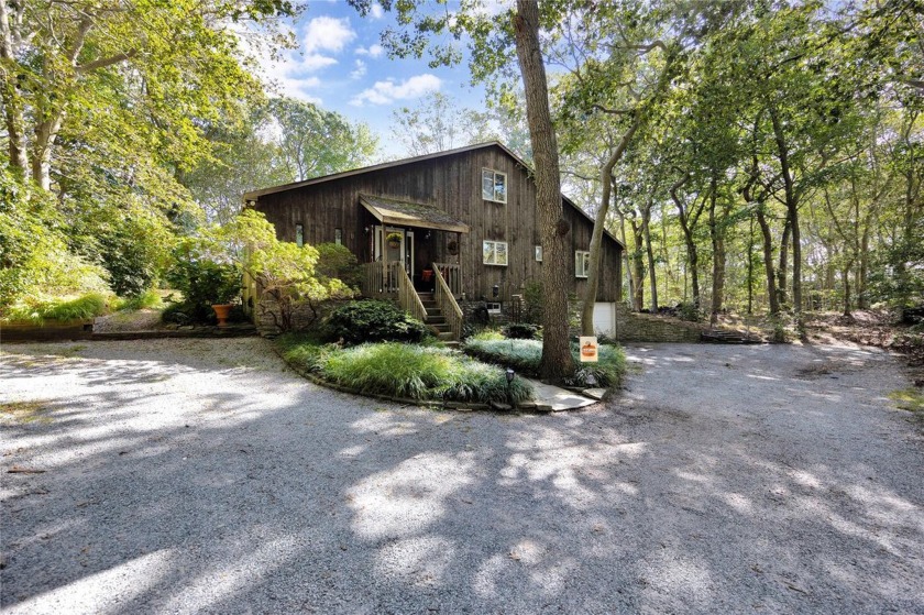 **Discover the Beauty of East End Living in Baiting Hollow**

 - Beach Home for sale in Baiting Hollow, New York on Beachhouse.com