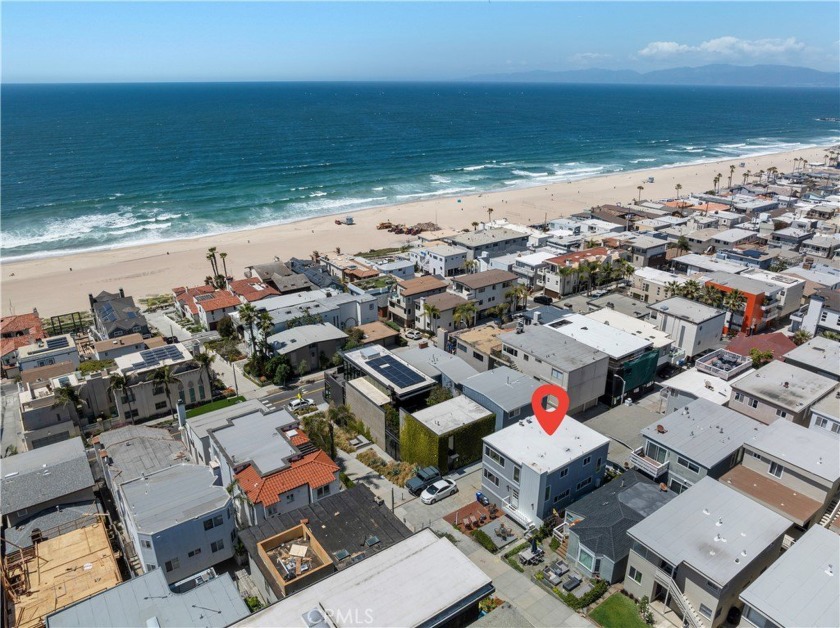 West of Highland Renovated Ocean View Duplex plus *Vintage* - Beach Townhome/Townhouse for sale in Manhattan Beach, California on Beachhouse.com