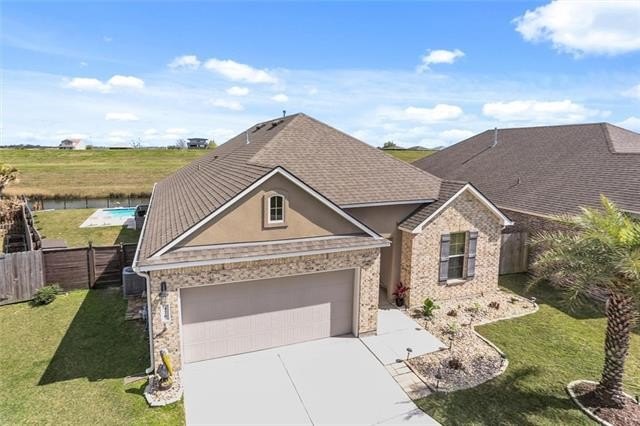 Like new! This stunning 4 bed/2 bath smart home with sparkling - Beach Home for sale in Slidell, Louisiana on Beachhouse.com