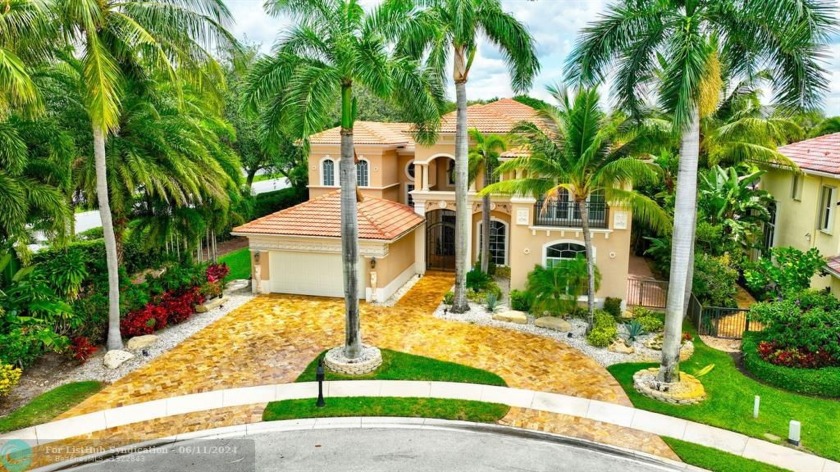 BUYER BONUS!!!!OWNER WILL COVER THE ENTIRE ONE TIME GOLF CLUB - Beach Home for sale in Delray Beach, Florida on Beachhouse.com