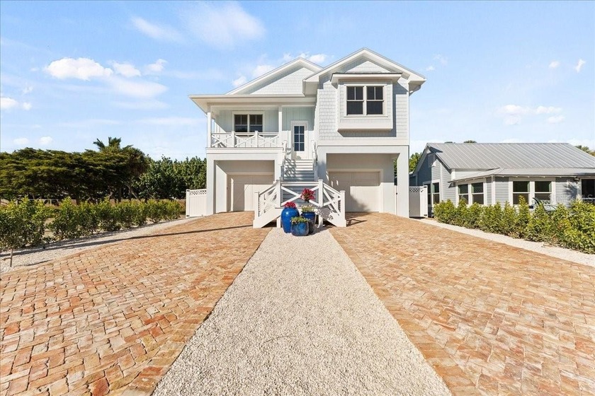 Custom new construction coastal cottage located on the - Beach Home for sale in Boca Grande, Florida on Beachhouse.com