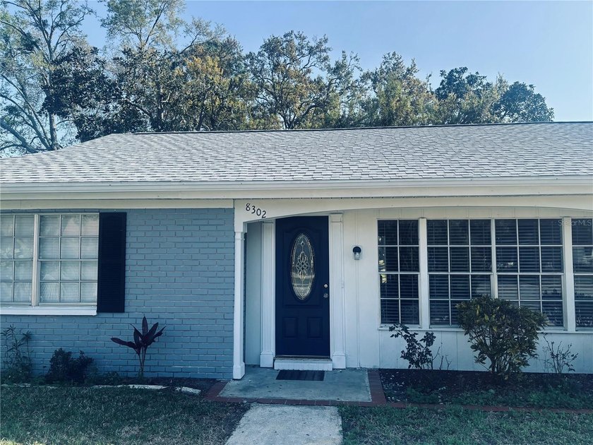 Welcome to this charming waterfront-view 2-bedroom, 2-bath - Beach Home for sale in Hudson, Florida on Beachhouse.com