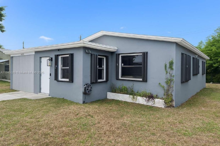 2231 NW 9th Ct, Fort Lauderdale, FL - Priced to sell!

 - Beach Home for sale in Fort Lauderdale, Florida on Beachhouse.com