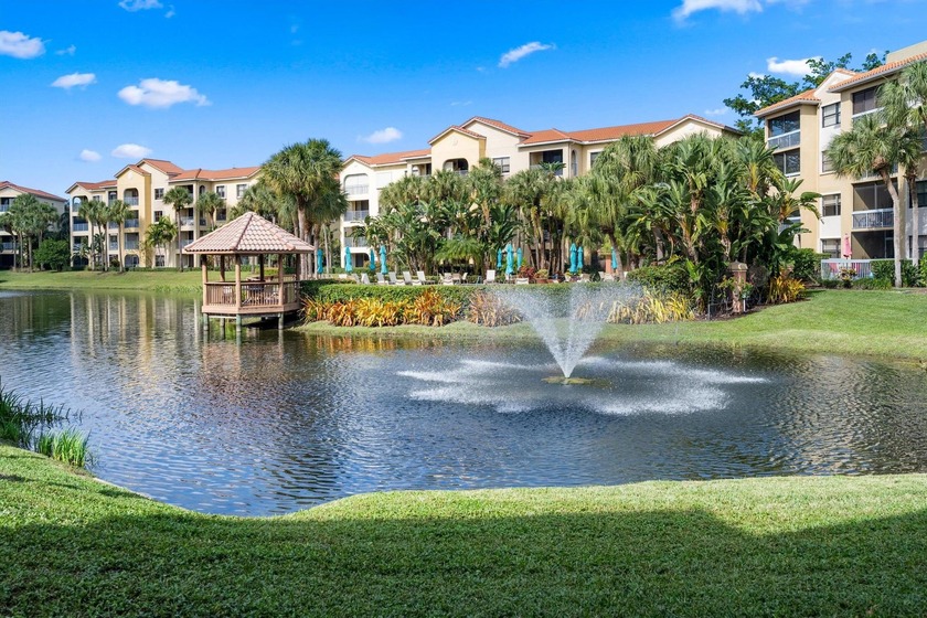 WOW!! LOOK AT YOUR EXPANSIVE LAKE VIEWS AND EXTENDED COMPOSITE - Beach Condo for sale in Juno Beach, Florida on Beachhouse.com