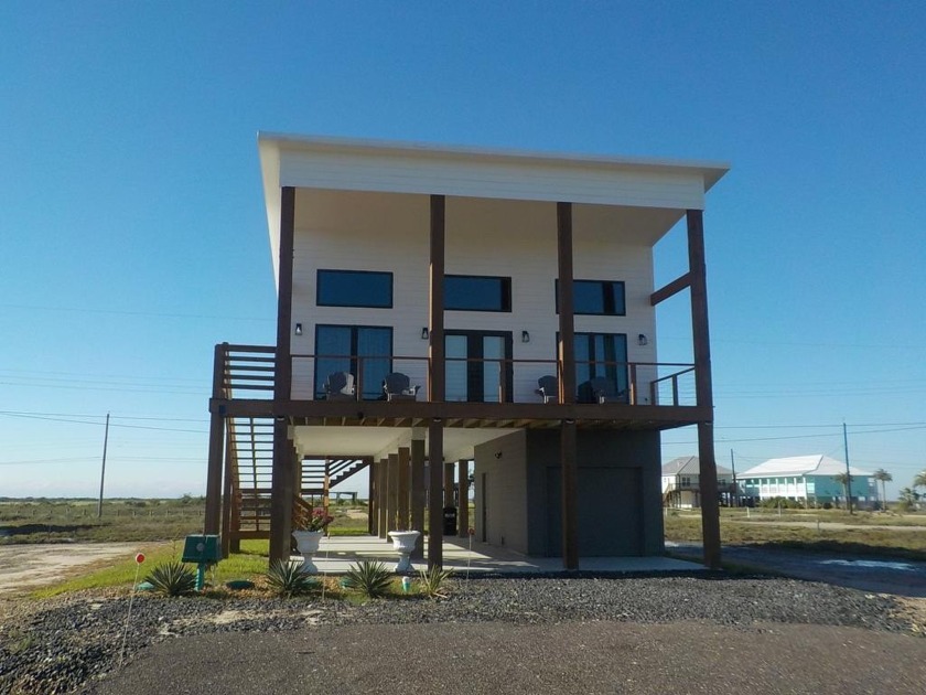 A beautiful and modern custom built stilt home. This home comes - Beach Home for sale in Rockport, Texas on Beachhouse.com