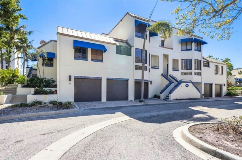 New Low Price! Luxury and style await in this beautifully - Beach Condo for sale in Longboat Key, Florida on Beachhouse.com