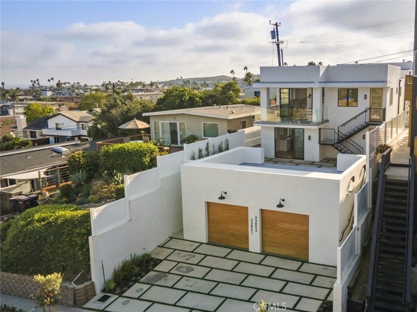 BRAND NEW BUILD In the Lantern District. Welcome to the modern - Beach Condo for sale in Dana Point, California on Beachhouse.com