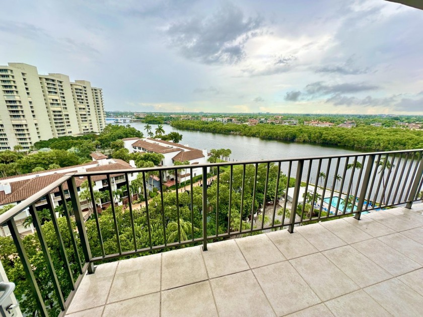 Rare 2 Bedroom 2 Bathroom Corner Unit with Breathtaking Views! - Beach Condo for sale in Highland Beach, Florida on Beachhouse.com