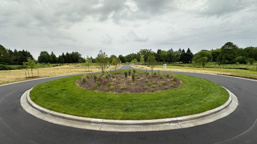 A rare opportunity to build your dream custom home in a golf - Beach Lot for sale in Mequon, Wisconsin on Beachhouse.com