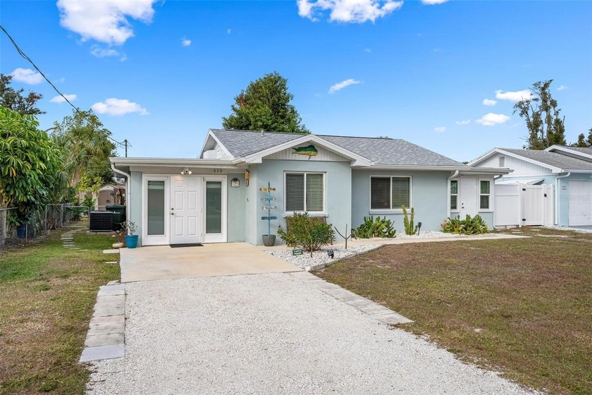 Under contract-accepting backup offers. Welcome to 850 S - Beach Home for sale in Englewood, Florida on Beachhouse.com