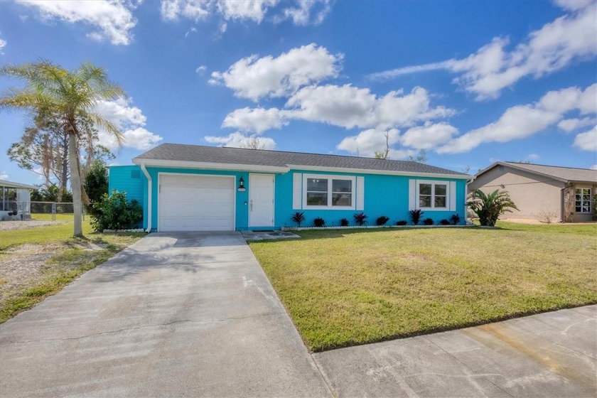 Charming & Updated 2-Bed, 2-Bath Home in Gardens of Gulf Cove - - Beach Home for sale in Port Charlotte, Florida on Beachhouse.com