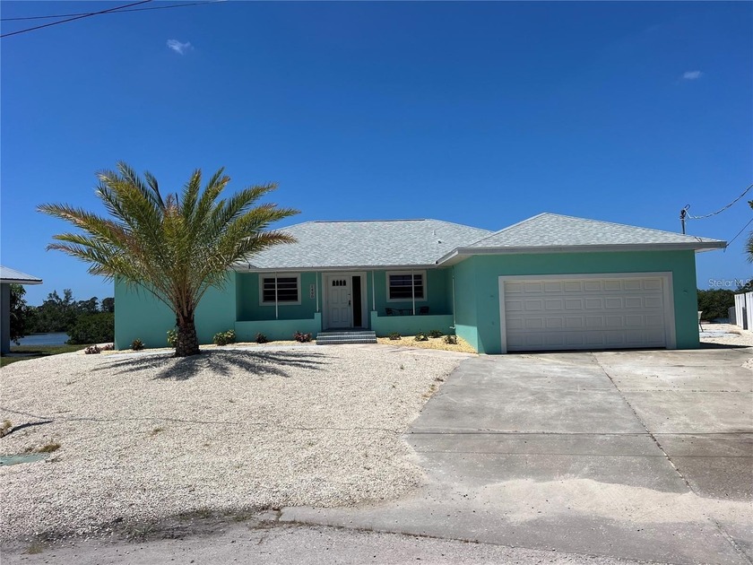 Welcome to your waterfront paradise! Experience unparalleled - Beach Home for sale in Englewood, Florida on Beachhouse.com