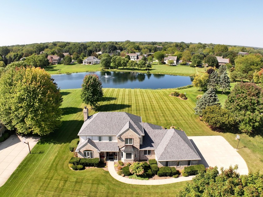 Discover a stunning custom built estate located in the - Beach Home for sale in Mequon, Wisconsin on Beachhouse.com