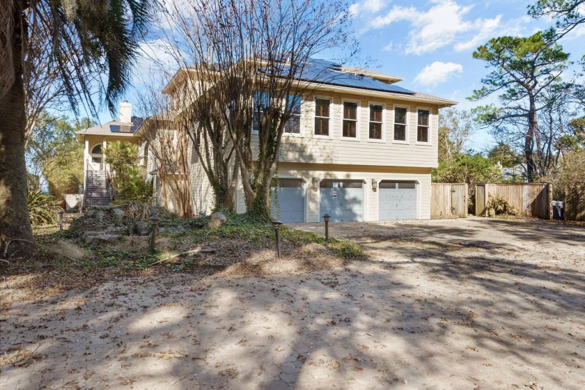 Price Update for waterfront living (1.58 acres) in Gulf Breeze! - Beach Home for sale in Gulf Breeze, Florida on Beachhouse.com