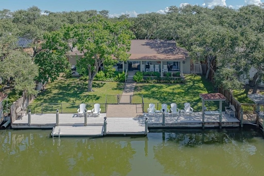 This stunning single-story, fully remodeled home is a true gem - Beach Home for sale in Rockport, Texas on Beachhouse.com