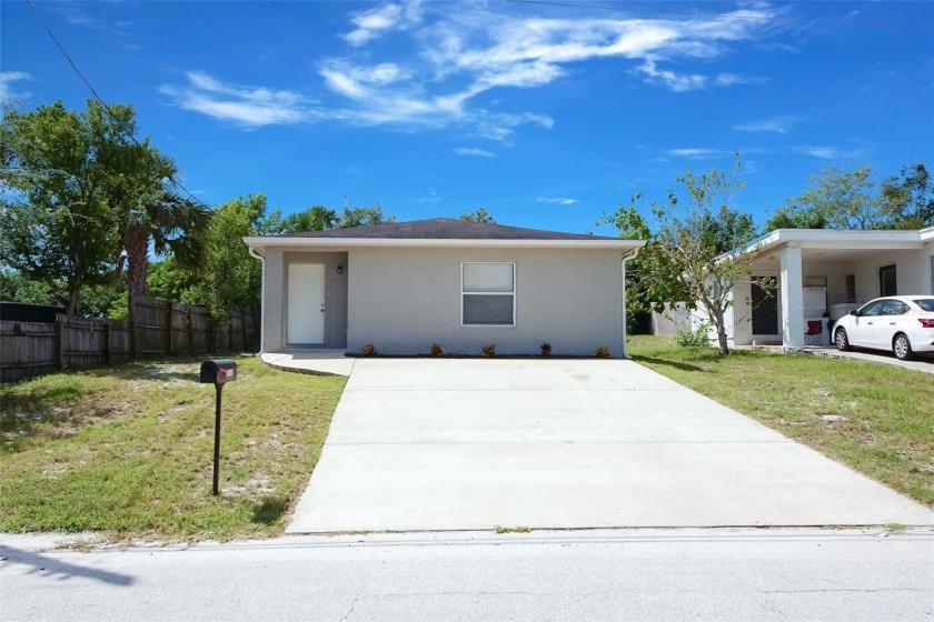 Discover comfort and convenience at 824 Pinewood Street in - Beach Home for sale in Daytona Beach, Florida on Beachhouse.com