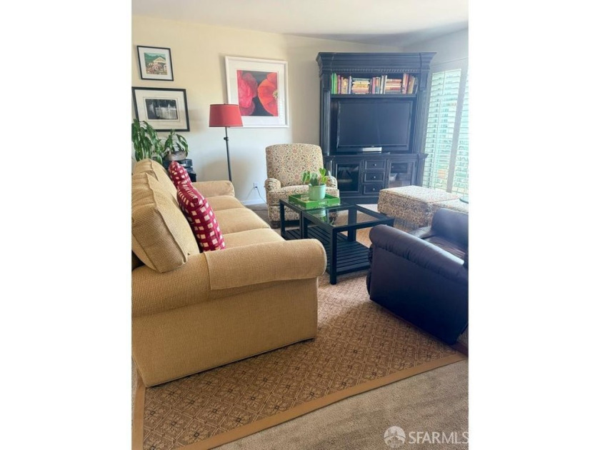 This tastefully updated one-bedroom condo offers an ideal blend - Beach Condo for sale in San Mateo, California on Beachhouse.com