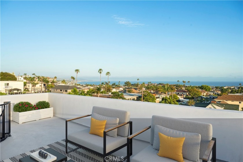 BRAND NEW BUILD In the Lantern District. Welcome to the modern - Beach Condo for sale in Dana Point, California on Beachhouse.com