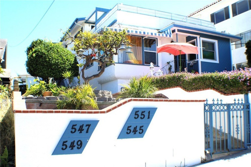 Fantastic investment opportunity in the heart of historic Point - Beach Townhome/Townhouse for sale in San Pedro, California on Beachhouse.com