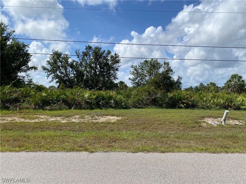 Great lot to build your next home! Be part of Rotonda Lakes! 13 - Beach Lot for sale in Rotonda West, Florida on Beachhouse.com