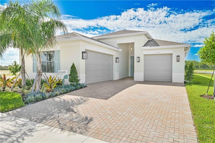 Welcome to Valencia Harbor, a premier 55+ community with no CDD - Beach Home for sale in Fort Myers, Florida on Beachhouse.com