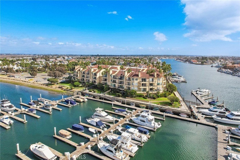 The best views in Huntington Harbour and the biggest slips - Beach Condo for sale in Huntington Beach, California on Beachhouse.com